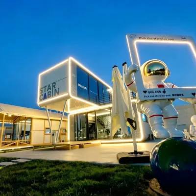Star Cabin Flight Camp Resort Hotel (Luoyang Museum) Hotel dekat Luoyang Museum