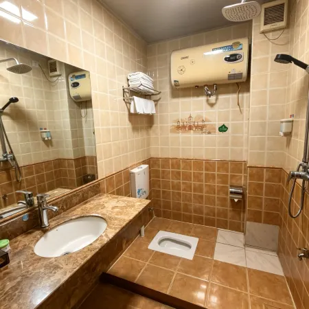 Hepu Haizhiyuan Business Hotel