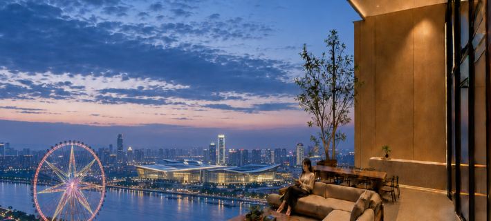 南昌•宜尚ECHARM•Designs•180°丨雲端觀景飯店（南昌西站地鐵站店） 南昌住宿飯店