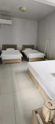 Yuelai Chinese Inn - Pet friendly