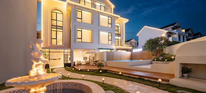 Porcelain Years · Pool & Garden Boutique Stay (Taoxichuan Cultural & Creative Block) Hotel a Jingdezhen