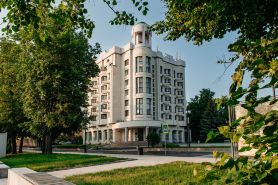 Гостиница Октябрьская