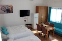 Mavi Pansiyon & Restaurant - 2-Star