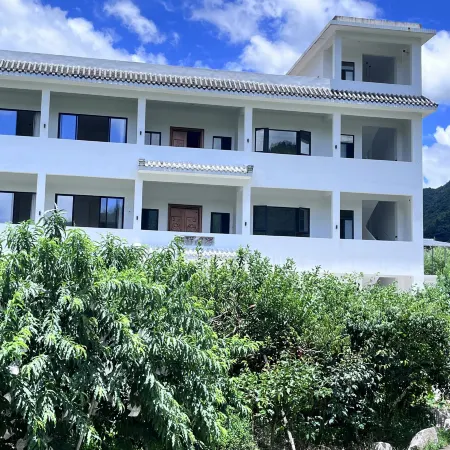 Jiufeng Mountain Hidden Realm, Lechang | Cloud Retreat Lodging