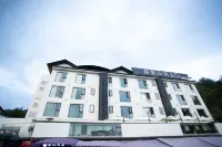 Hefeng Yinping Shanshe Homestay - 3-Star