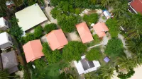 YAMA APARTMENTS - Private Beachfront - Apartments