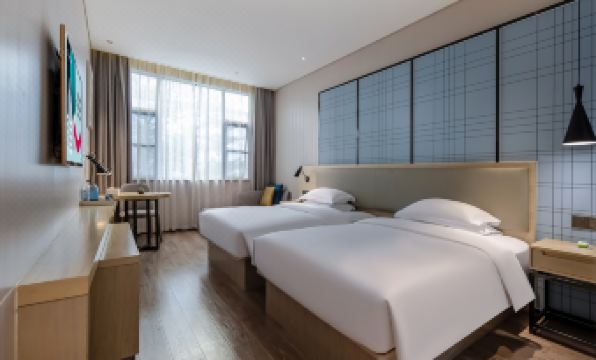 Echarm Hotel (Nanning Mixc City Convention and Exhibition Center Subway Station)