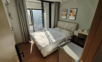 Xianghe Qinyuan Boutique Stay (Kunming National High-tech Industry Development Zone Wanda)