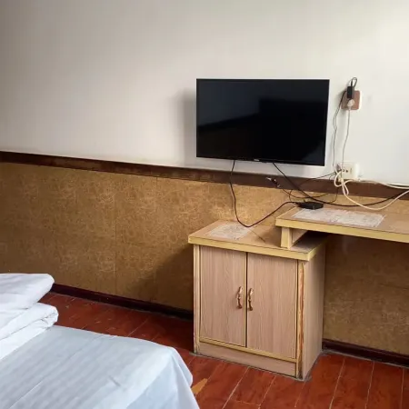 Xihua Bailan Hotel