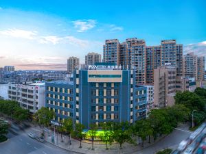 Country Inn(Jingzhou Shishou Xiulin Avenue)