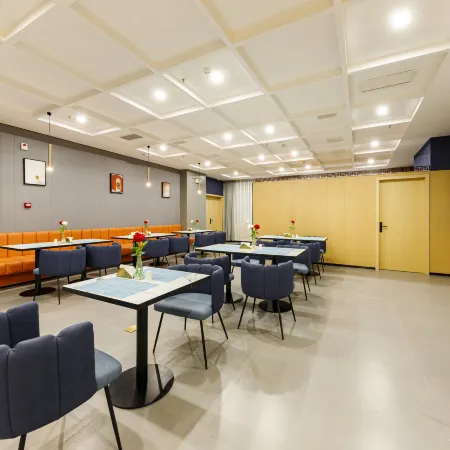 Lan Ou Shangpin Hotel (Xuchang City Fat Donglai Times SquareCaowei Ancient)