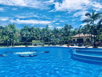 Homeland Hotel Hotels near Chengdu Wuhou Jinhuaqiao Residential District Jinfeng Community Cultural Center