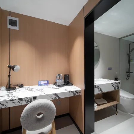 Galaxy Star Fashion Hotel (Taizhou Jiaojiang East Business District)