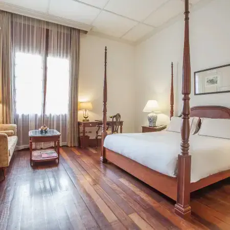 Settha Palace Hotel