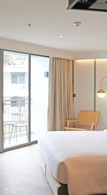 ห้องซูพีเรีย, เตียงคิงไซส์ 1 เตียง, ระเบียง