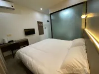 顧佳ホテル