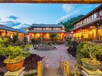 Township Qiyuan Relax·Lanshan Unique Snow Mountain Panoramic Star Hotels near Lijiang Snow Mountain Falcon Valley Scenic Area