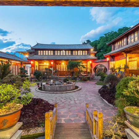 Township Qiyuan Relax·Lanshan Unique Snow Mountain Panoramic Star