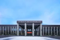 Century Hotel (Shuanglong Avenue Branch) Hotels near Educational Science School， Nanjing Xiaozhuang University