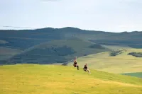 額爾古納河烏蘭山度假營地