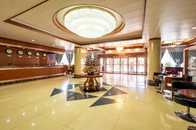 Liquan Zhaoling Hotel