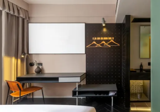 Chilling Time Hotel (Chunxi Road IFS Branch Chengdu)