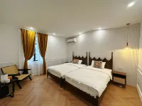 深巷(汕頭龍眼南路美食街萬象城店) 鄰近汕頭站的酒店