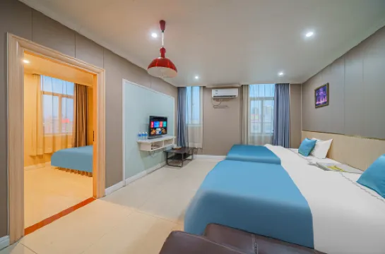 Vermeer-themed apartment in Haifeng County