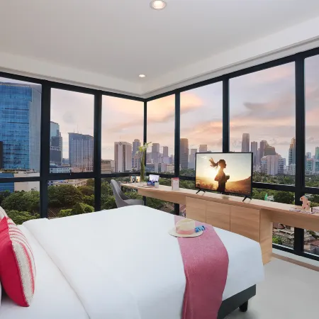 Citadines Gatot Subroto Jakarta Отели рядом с достопримечательностью «Статуя Панчоран»