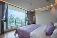 Yunjuxiangju โรงแรมใกล้เขาซีซาน