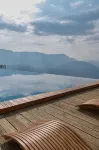Huke Coffee Manor - Pools