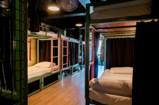 Sleeper Hostel Hotels in 