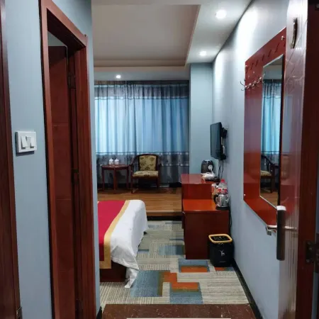 Lanting Hotel