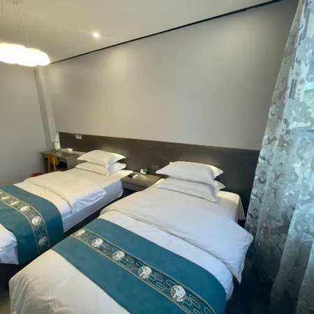Xiaochen Bieyuan Homestay (Yining Sichuan Road Branch)