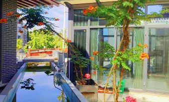 Yujing Hotel (Luoyang Guanlin Temple High-speed Railway Station)