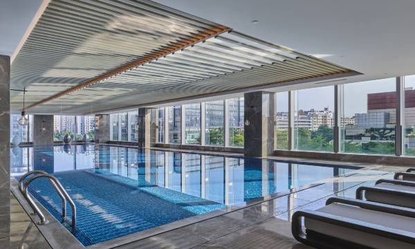 DoubleTree by Hilton Shenzhen Airport Residences