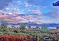 Slow Living Villa Hotels in Нінлан