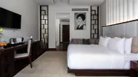Shintana Saya La Maison - Infinity Pools