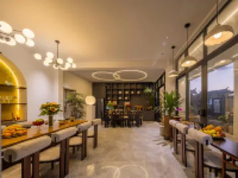 Auspicious Sign Jiayuan Light Luxury Garden Chain Homestay