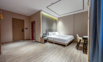 Ledong Liguo Jingfeng Smart Hotel