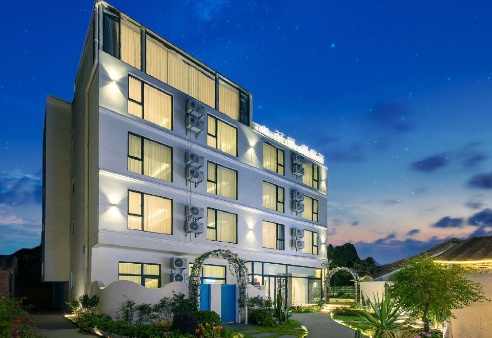 hotel overview picture