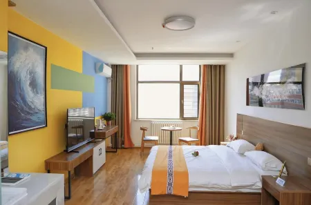 Hefeng Hotel Apartment Отели в г. Динбянь