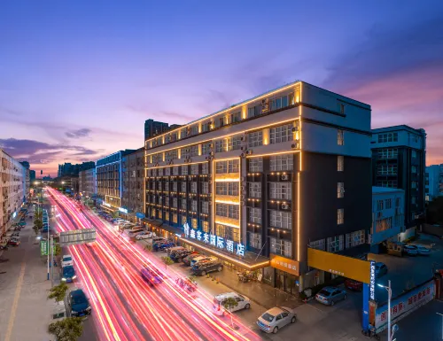 Xinkelai International Hotel (Guigang High-speed Railway Station Store)