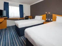 Holiday Inn Express LONDON - WANDSWORTH by IHG Hotels near Wandsworth
