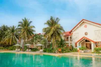Pax Ana Doc Let Resort & Spa - Pools