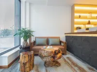 Changbai Mountain Tiantian Hotel فنادق في آنتو