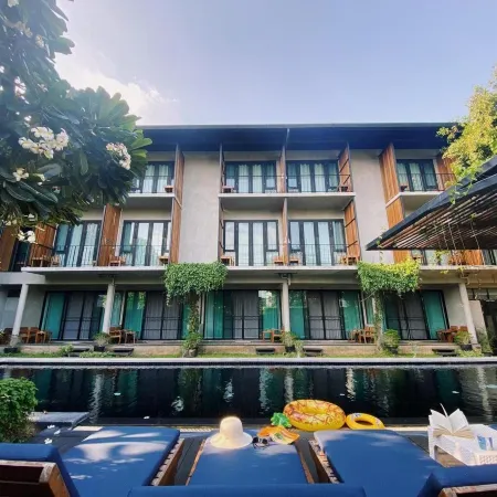 Lamphu House Chiang Mai Отели рядом с достопримечательностью «Памятник Трех Королей»
