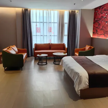 Leyuan Hotel (Fugou Artificial Lake South High-speed Railway Station)