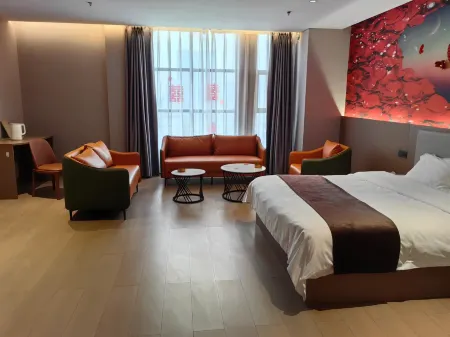 Leyuan Hotel (Fugou Artificial Lake South High-speed Railway Station)