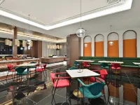 Jinjiang Downtown JJN Airport · Night Marke Hotels in Jinjiang